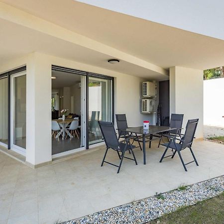 Apartments At Villa Frida Premantura Esterno foto